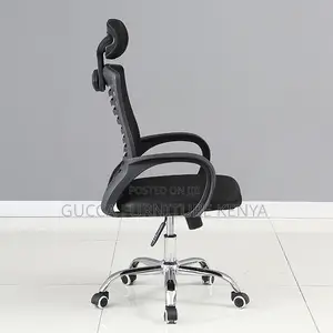 Height Adjustable Headrest Mesh Office Chair