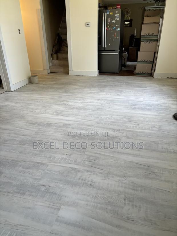 Dry Back LVT Modern Durable Interior Flooring Tiles