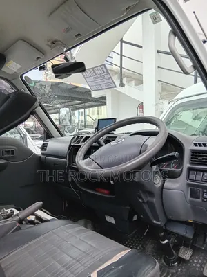 Mazda B 2019 White