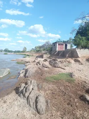 75acres Touching the River Athi at Kibwezi