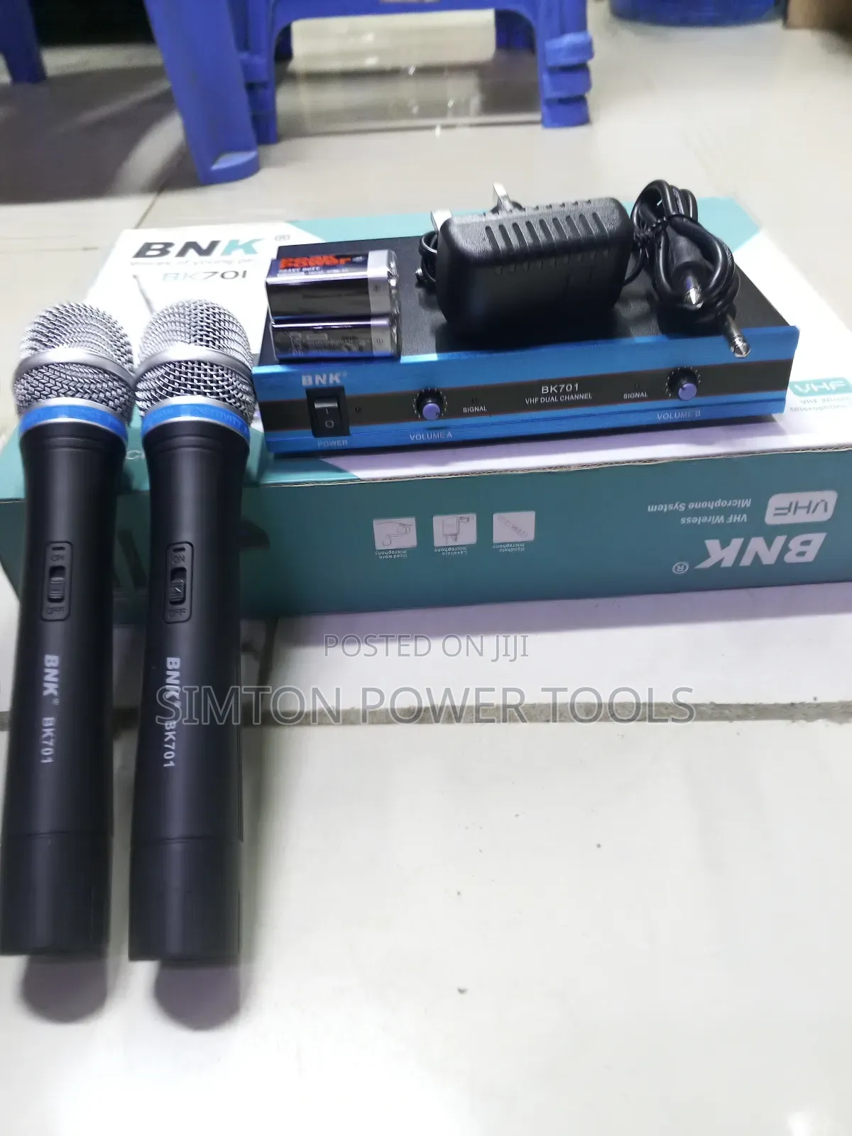 BNK 701 Wireless Microphone
