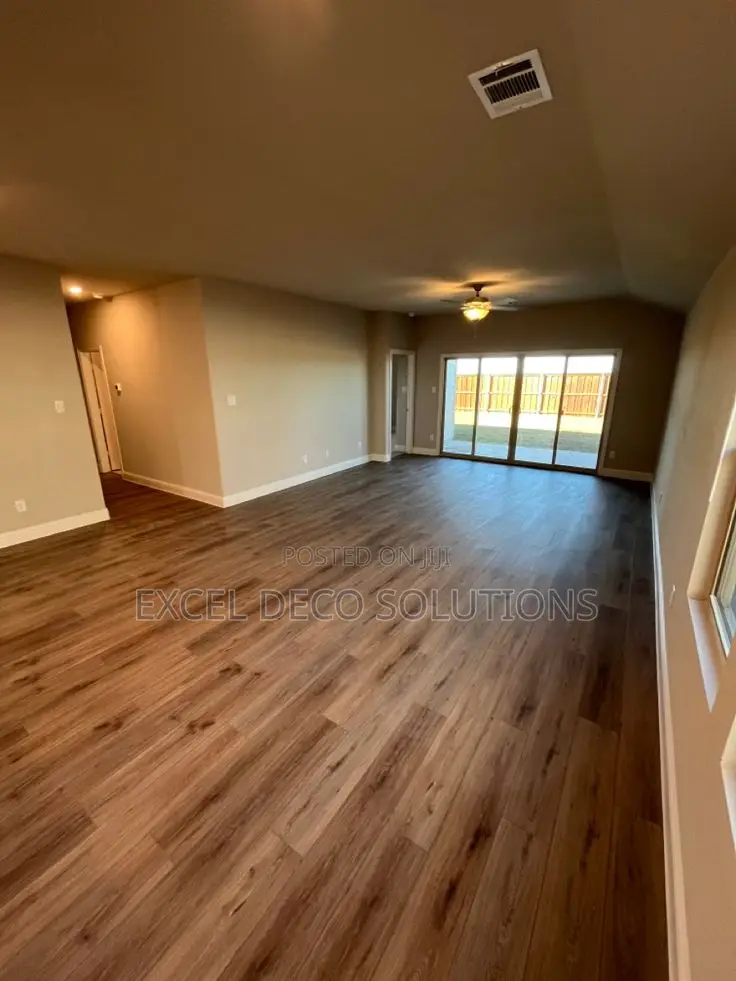 Dry Back LVT Heavy Duty Vinyl Floor Tiles