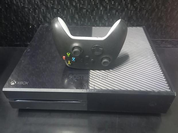 Xbox One Fat With Free Game - thumbnail 2