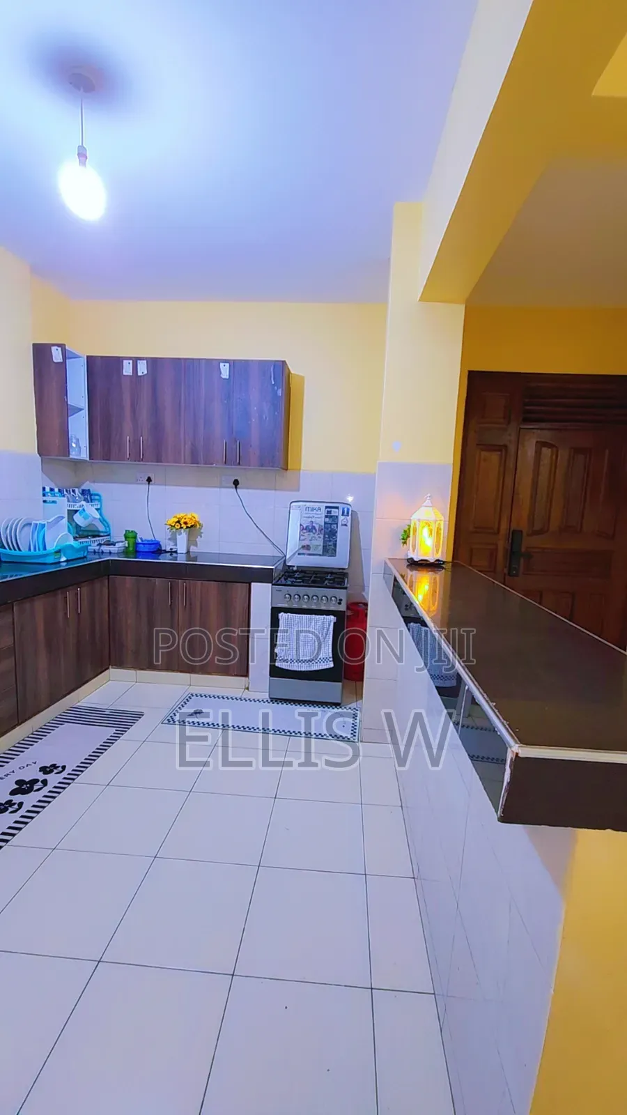 Two-Bedroom Airbnb Mombasa Bamburi, 5 Mins Drive to the Beach