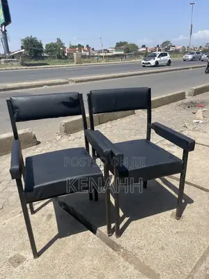 Office Chair With Arm