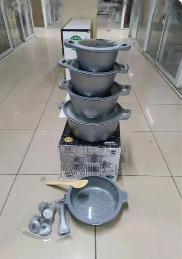 Grey Bosch 11-Piece Cookware Set With Silicone Lid Covers -Js - main view