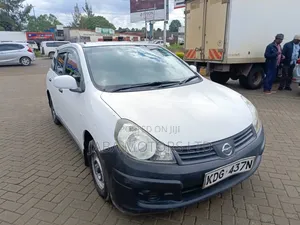 Nissan Advan 2014 White