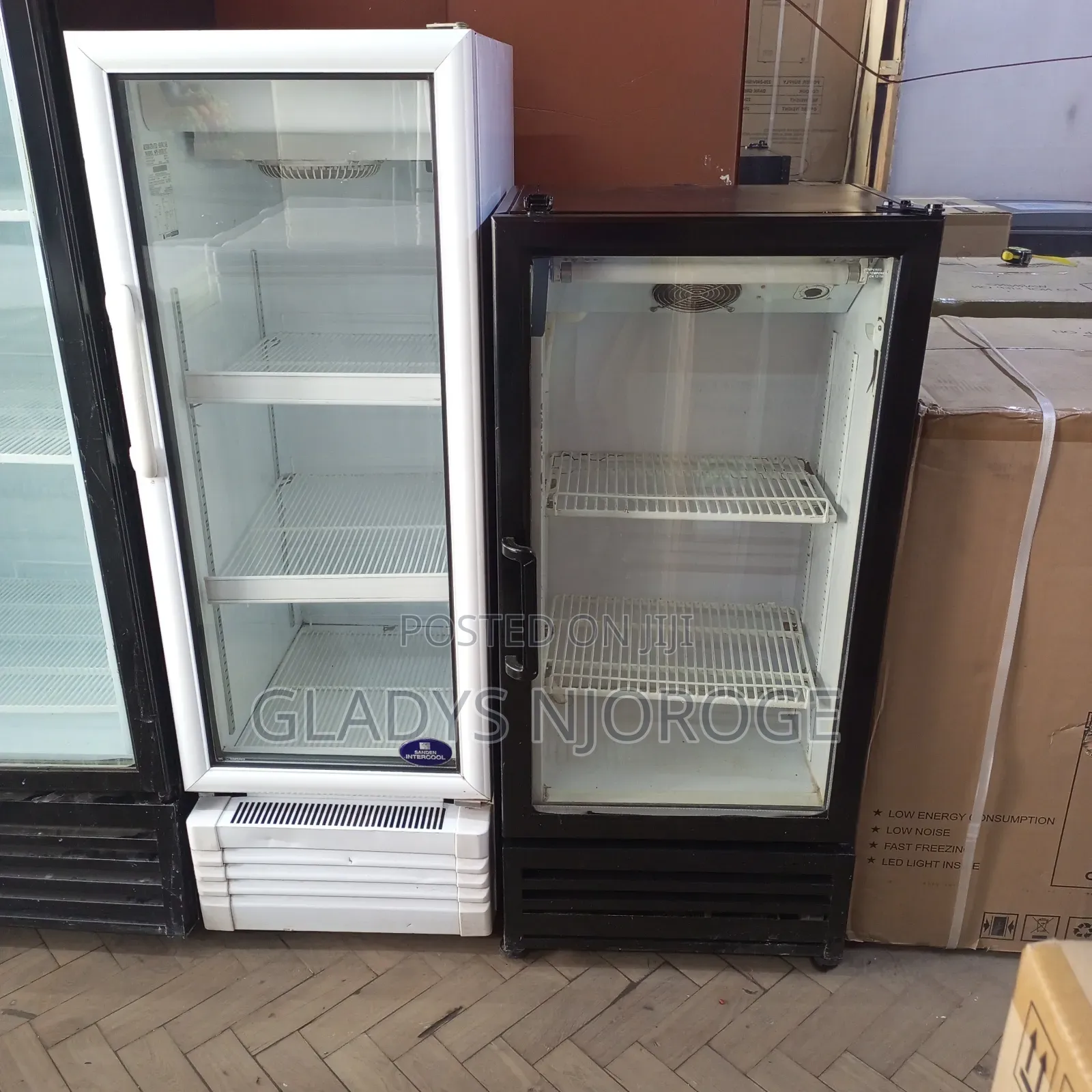 Display Fridge ( Mediu