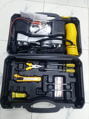 Heavy Duty 12v Car Tyre Inflator Pump With Repair Tools
