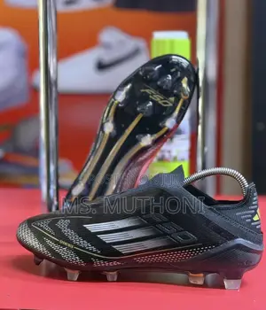 Sprintweb 3d Textured Adidas F50 Elite Laceless Firm Ground Football B