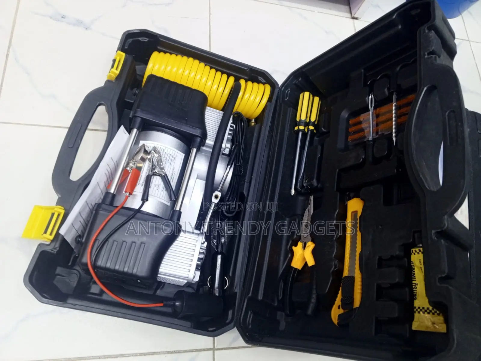 12v Portable Car Tyre Pump Inflator With Puncture Repair Kit
