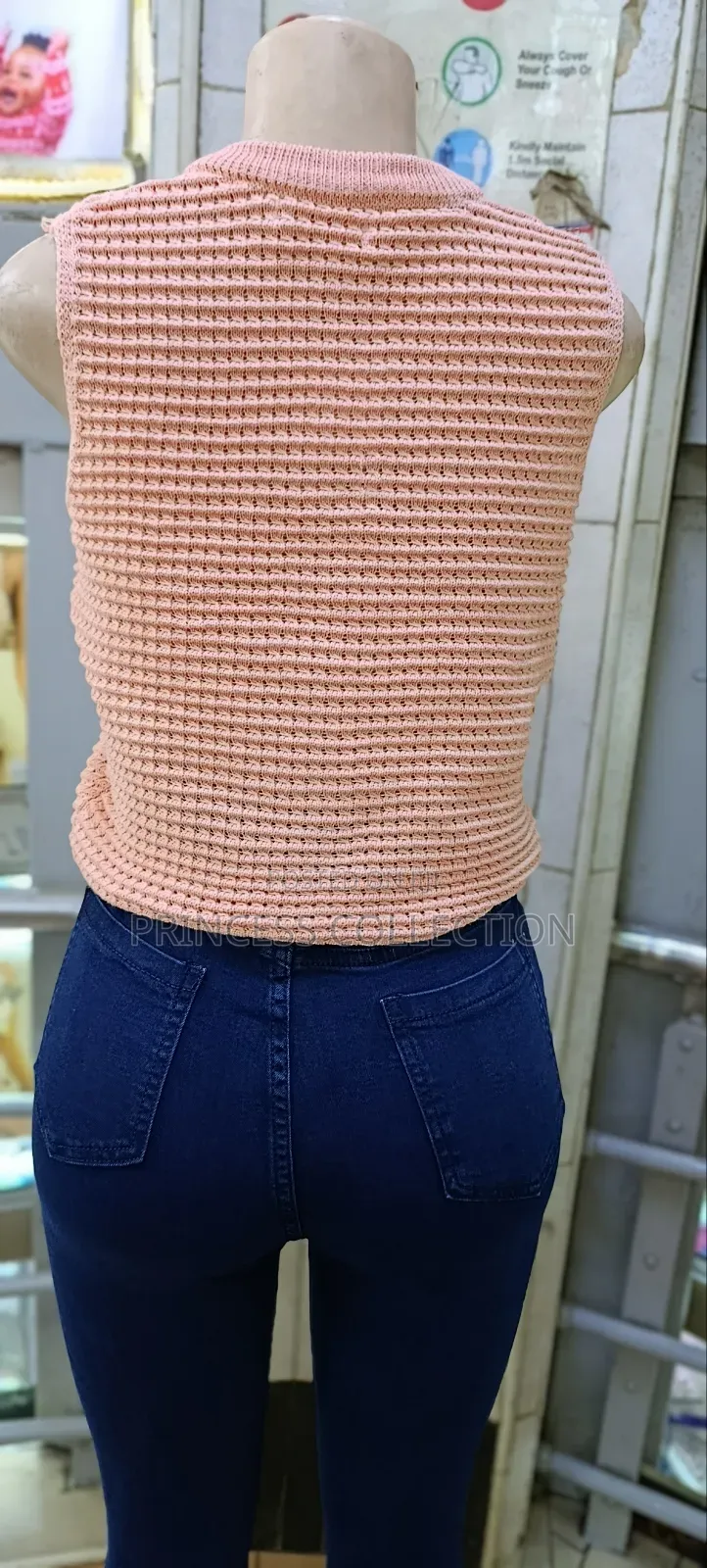 Sleeveless New Inn Sweater