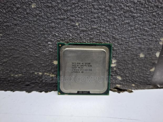 Intel Core2 Quad Q9500 Desktop Cpu Processor 6m 2.83 Ghz 1333 Mhz - main view