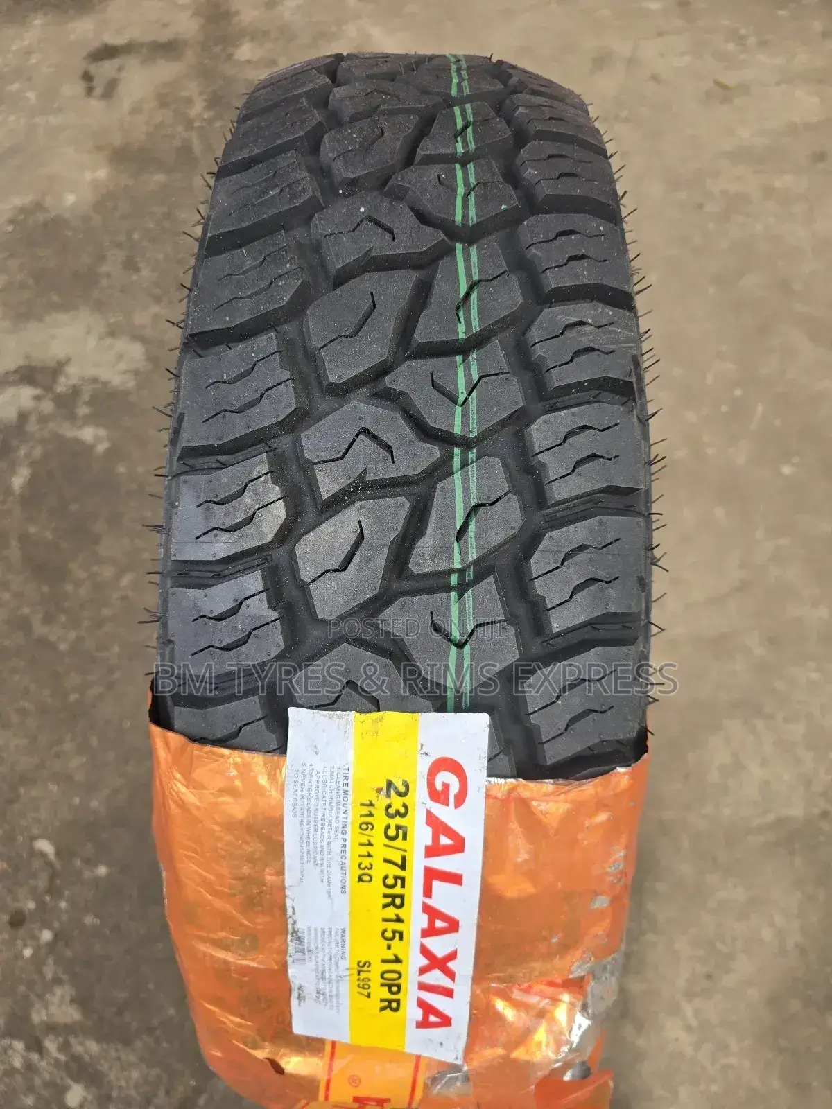 235 /75 R15 Galaxia Tyres (Sl997)