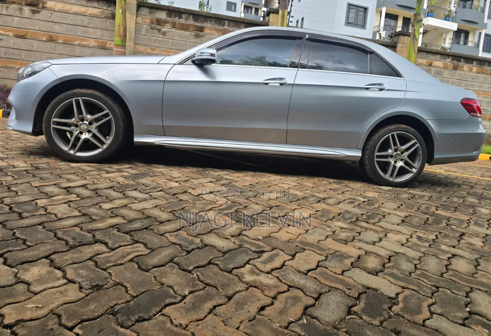 Mercedes-Benz E250 2016 Silver