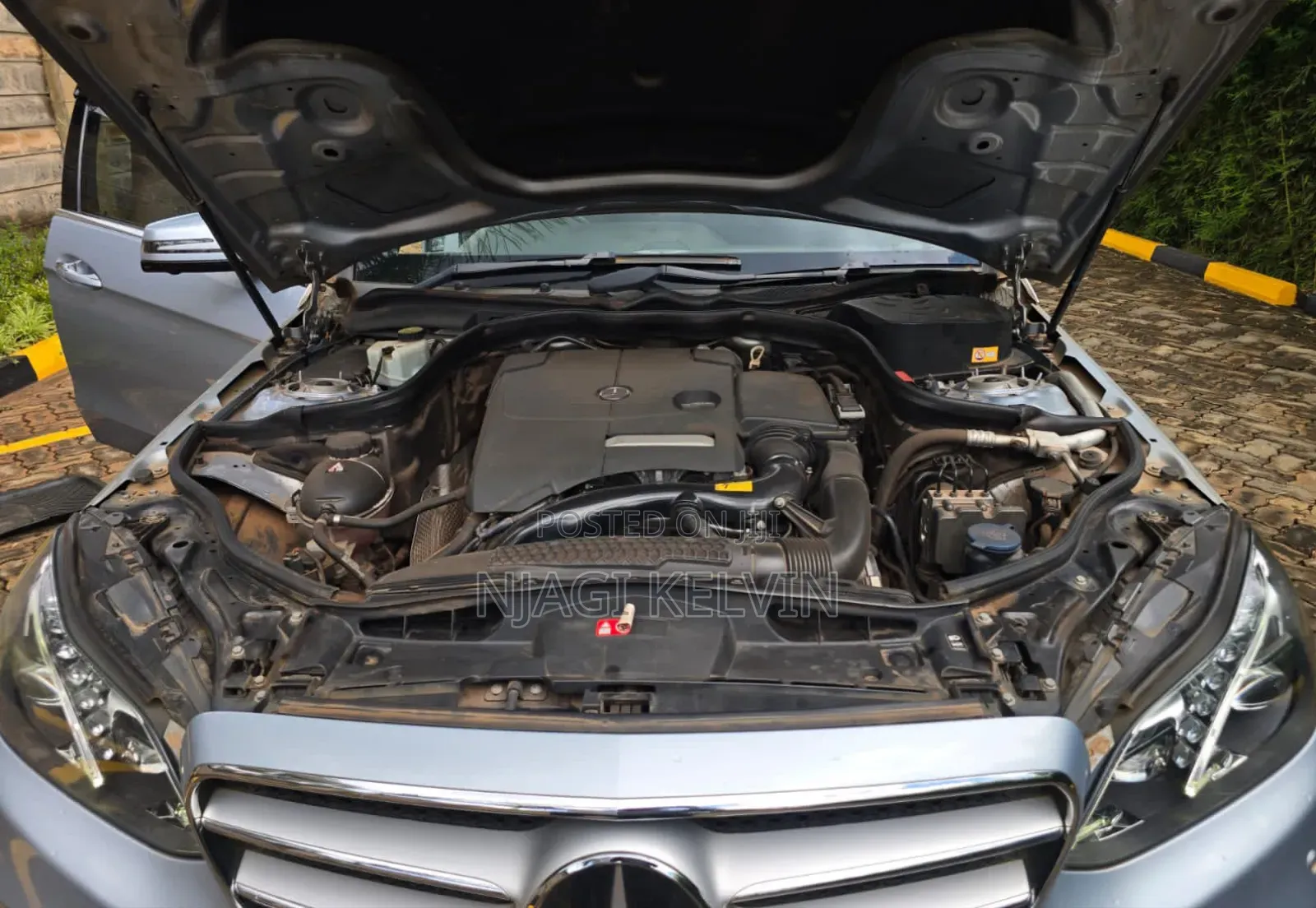 Mercedes-Benz E250 2016 Silver