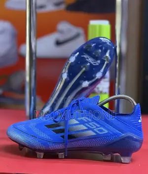 Laced Firm Ground Adidas F50 Elite Football Boots (Blue/White)