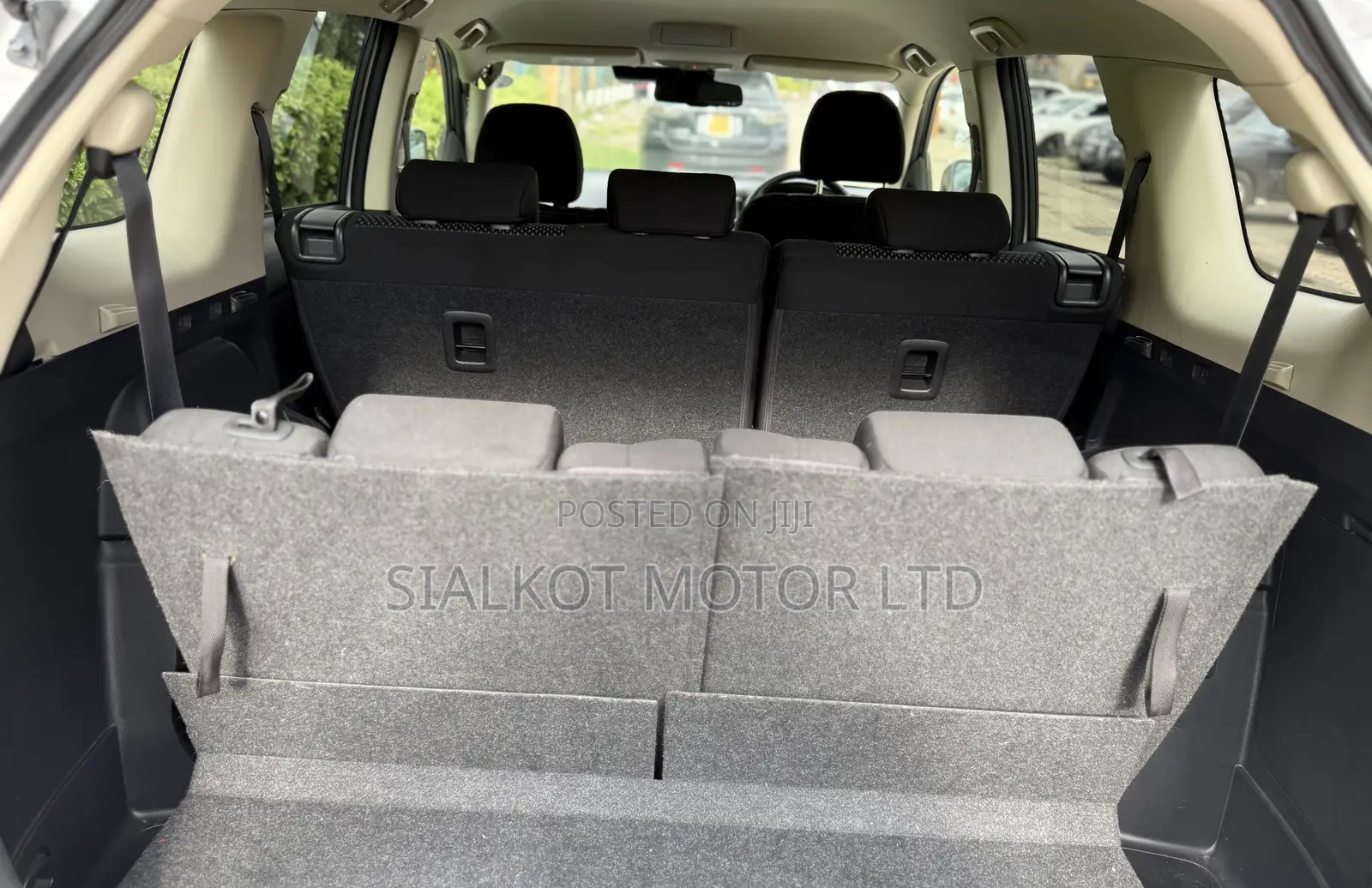Mitsubishi Outlander LE FWD 2019 White