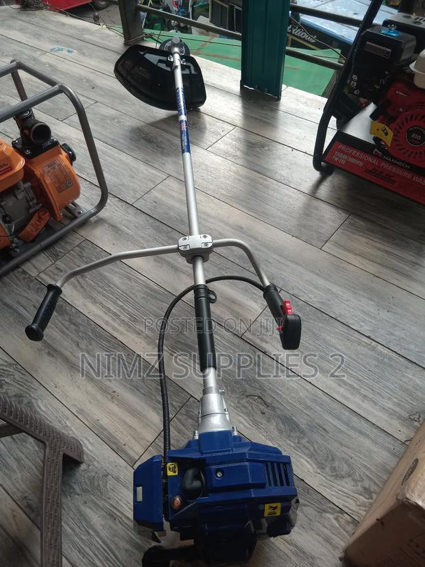 Sali Gasoline Grass Trimmer