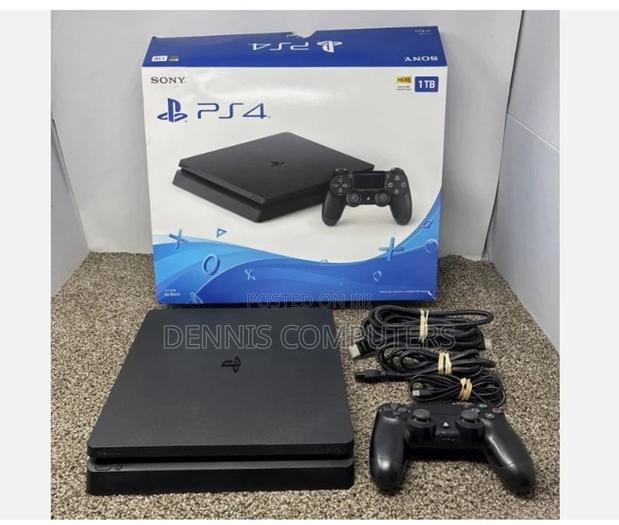 Ps4 Slim Clean With Original Controller - main view