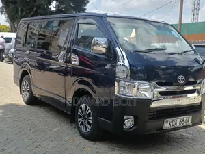 Toyota HiAce 2014 Blue
