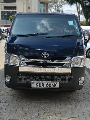 Toyota HiAce 2014 Blue