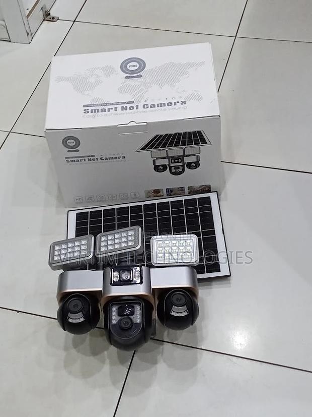 Maintenance-Free 12mp 4g PTZ Multiple Lens Camera Solar Flood Light
