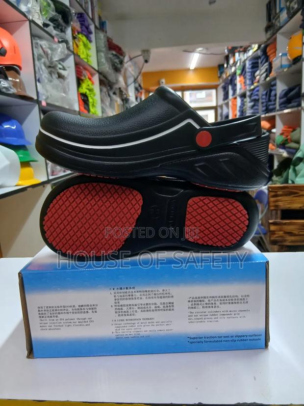 Light Weight Hygiene Standards Crocs - thumbnail 2