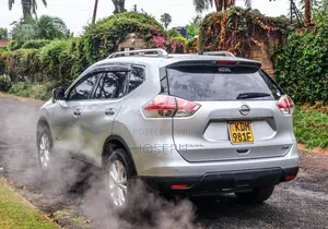 Nissan X-Trail 2015 Silver