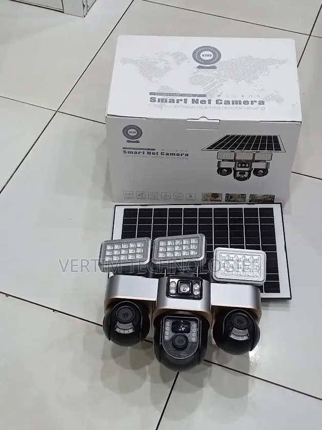 Durable12mp 4g PTZ Multiple Lens Screens Camera With Solar Floodlight