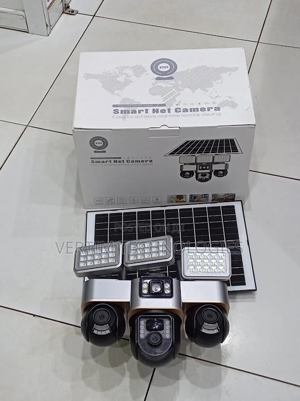 Motion Detection Support 12mp 4g PTZ Solar Camera Solar Flood Light
