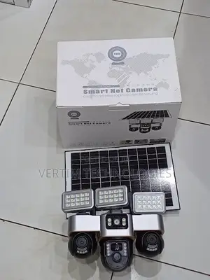 Easy Installation 12mp 4g PTZ Multiple Lens Camera Solar Flood Light