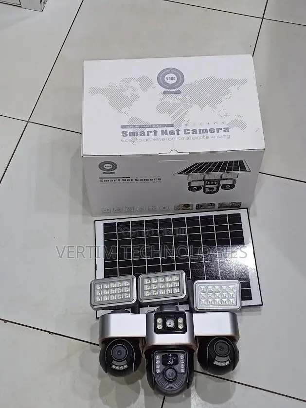 Easy Installation 12mp 4g PTZ Multiple Lens Camera Solar Flood Light