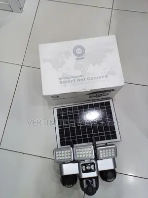 Motion Detection 12mp 4g PTZ Multiple Lens Camera Solar Flood Light