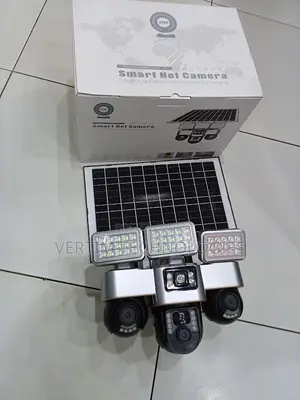 All Weatherproof 12mp 4g PTZ Multiple Lens Camera Solar Flood Light