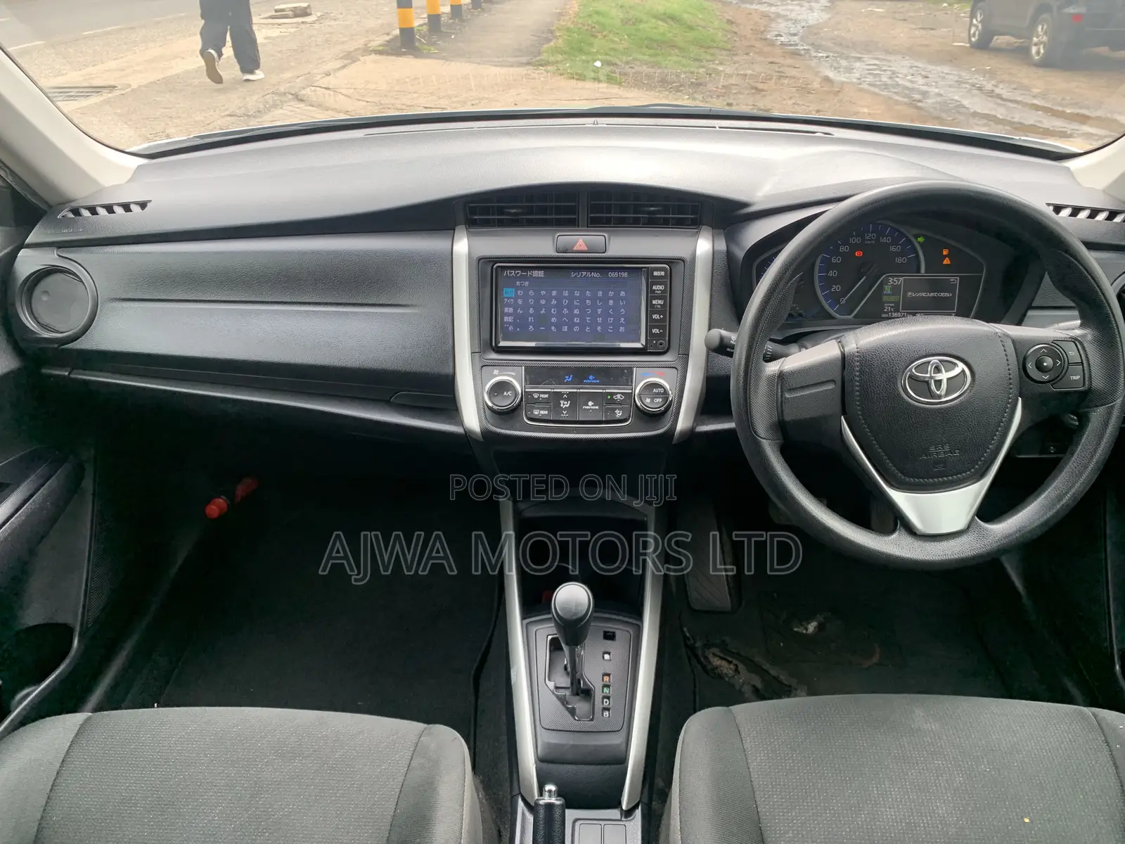 Toyota Corolla Fielder 1.5 Hybrid FWD 2020 Silver