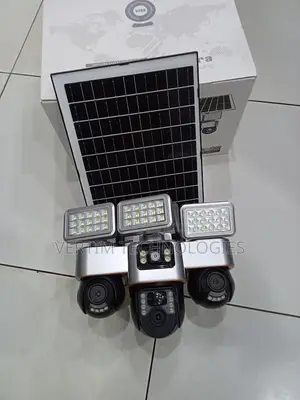 Heavy Duty 12mp 4g PTZ Multiple Lens Camera With Solar Flood Light