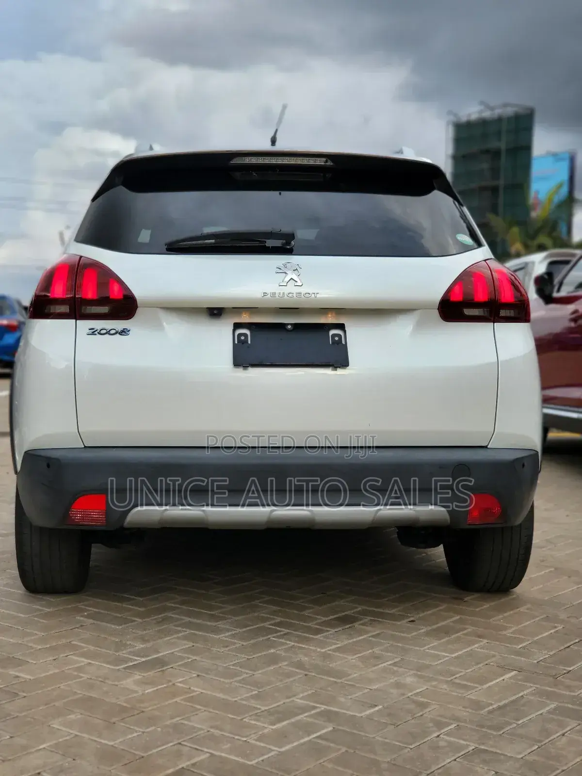 Peugeot 2008 1.2 PureTech (155 Hp) 2019 White