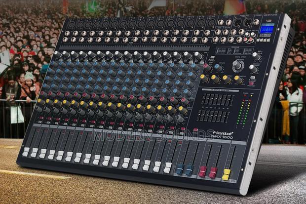 Yamaha Smx-1600 Audio Mixing Console - main view