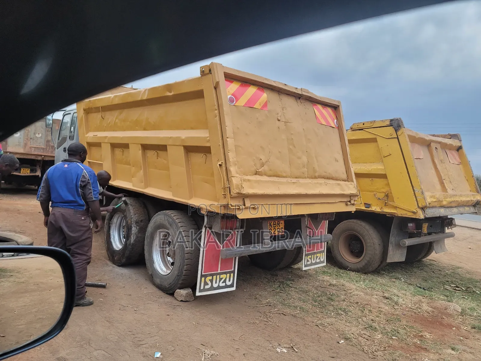 Isuzu FVZ Tipper 2012 Gray