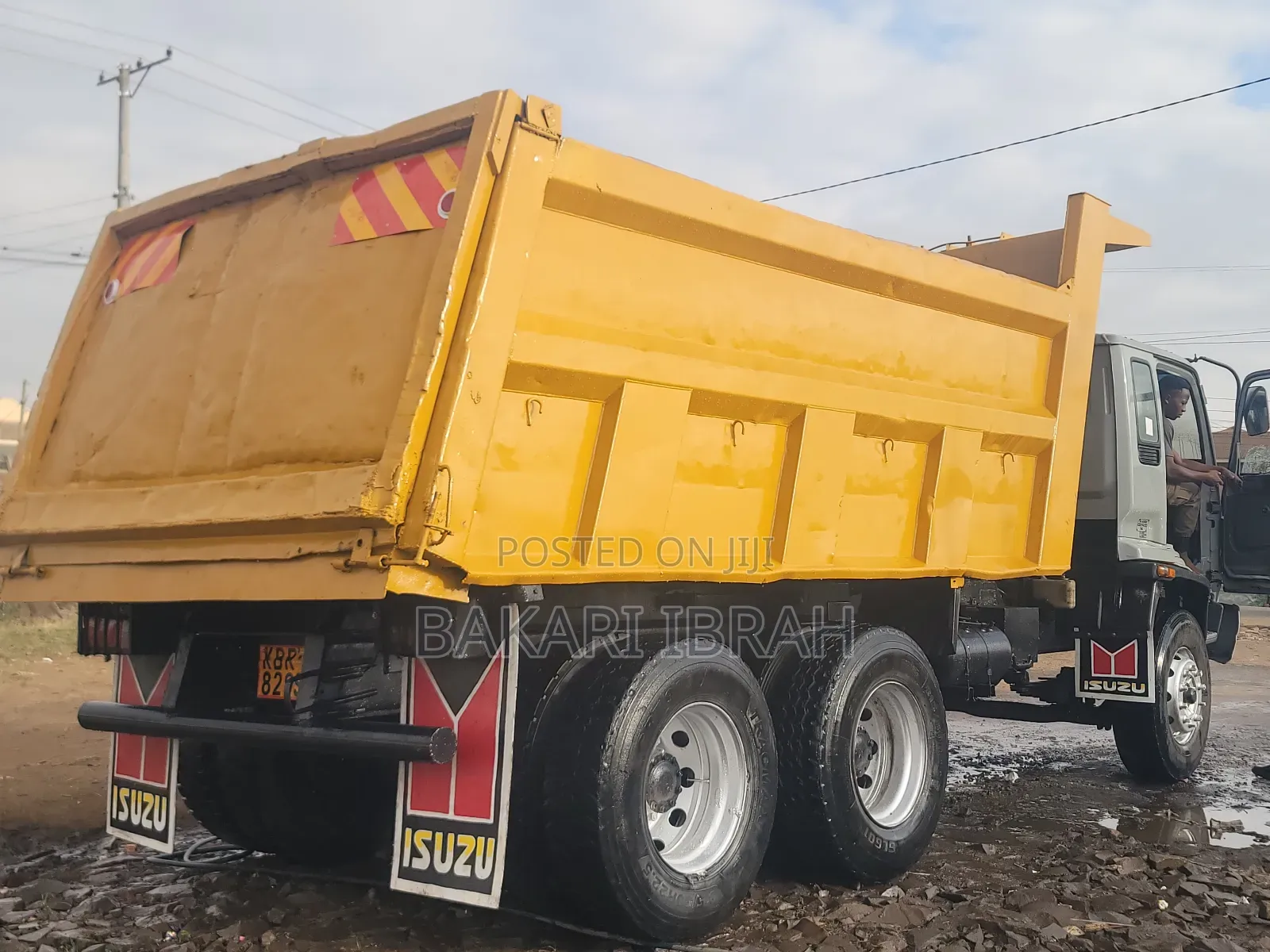Isuzu FVZ Tipper 2012 Gray