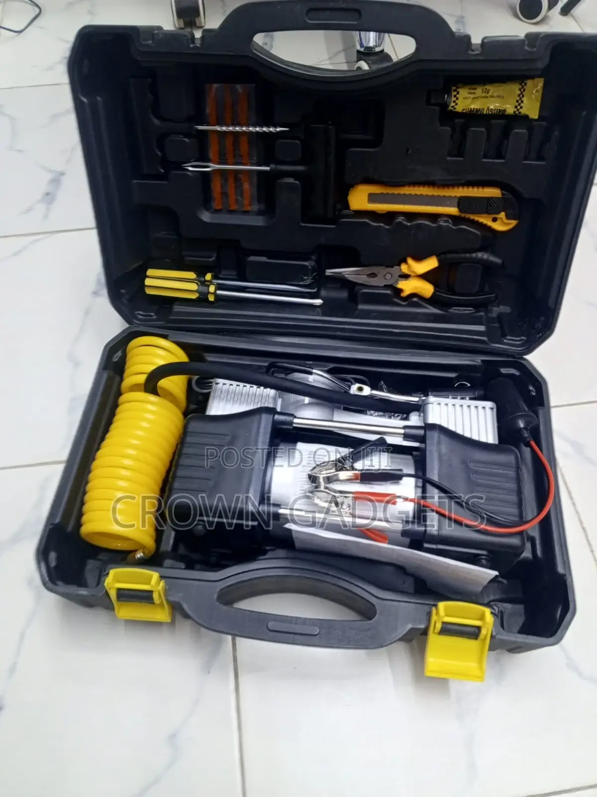 Portable 12v Tire Inflator Pump With Puncture Repair Kit