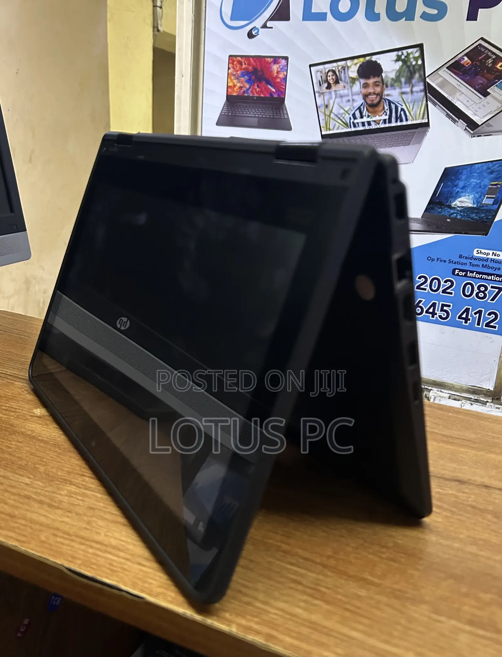 Laptop Lenovo Yoga 11e 4GB Intel Celeron SSD 128GB