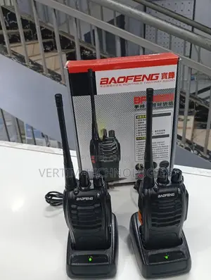Baofeng Bf-888s Long Range Handheld Walkie Talkie for Outdoor Use
