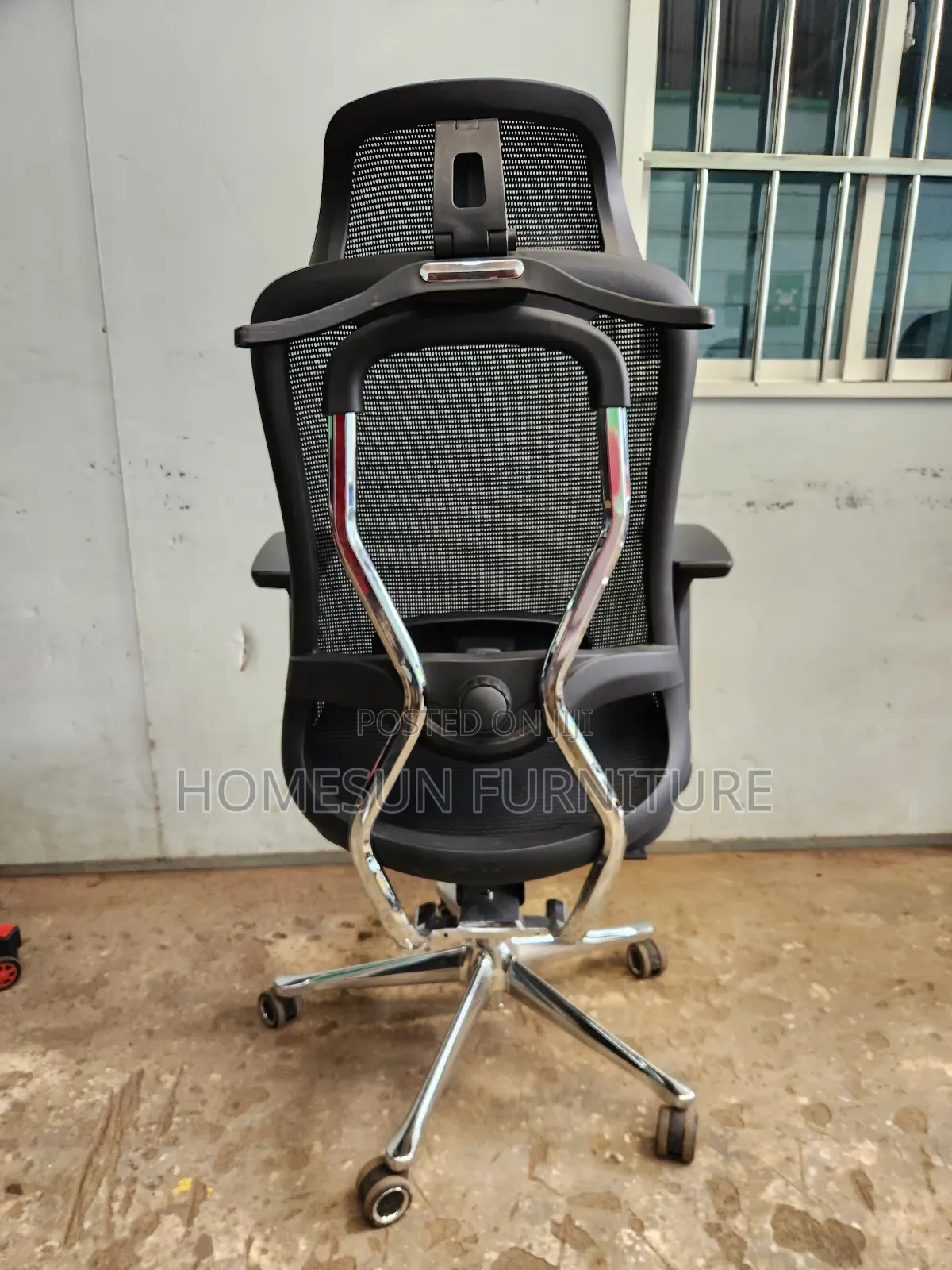 Ergonomic Office Chair With Adjustable Hands