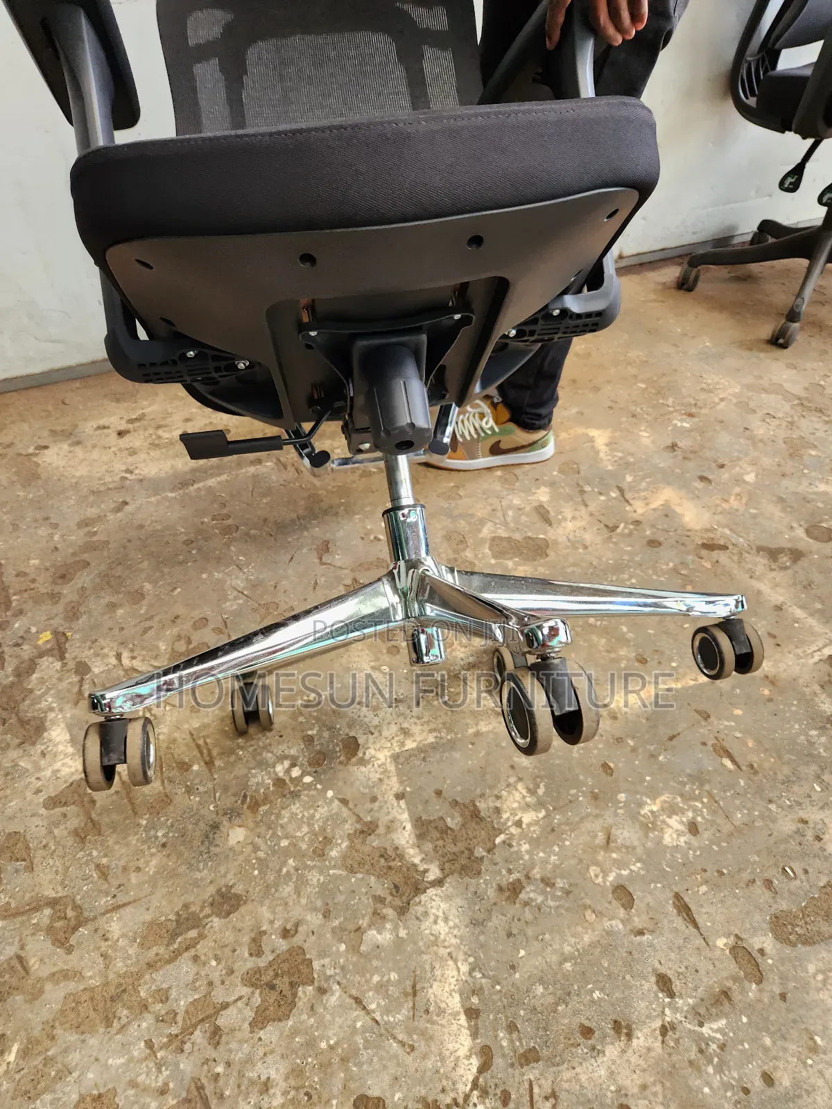 Ergonomic Office Chair With Adjustable Hands