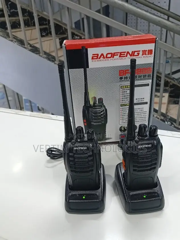 Baofeng Bf-888s Handheld Walkie Talkie 5km Range 16 Channel Radio