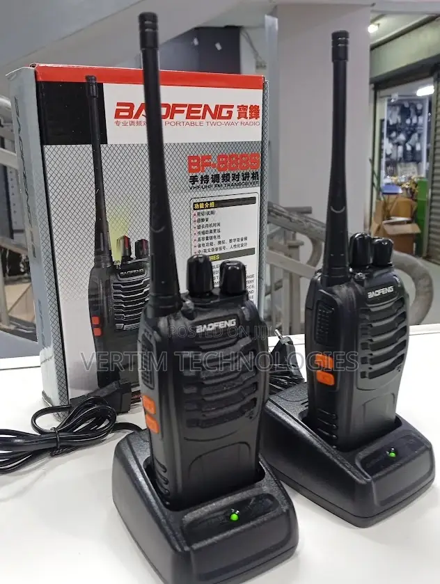 Baofeng Bf-888s Portable Walkie Talkie 16 Channels 5km Range Battery