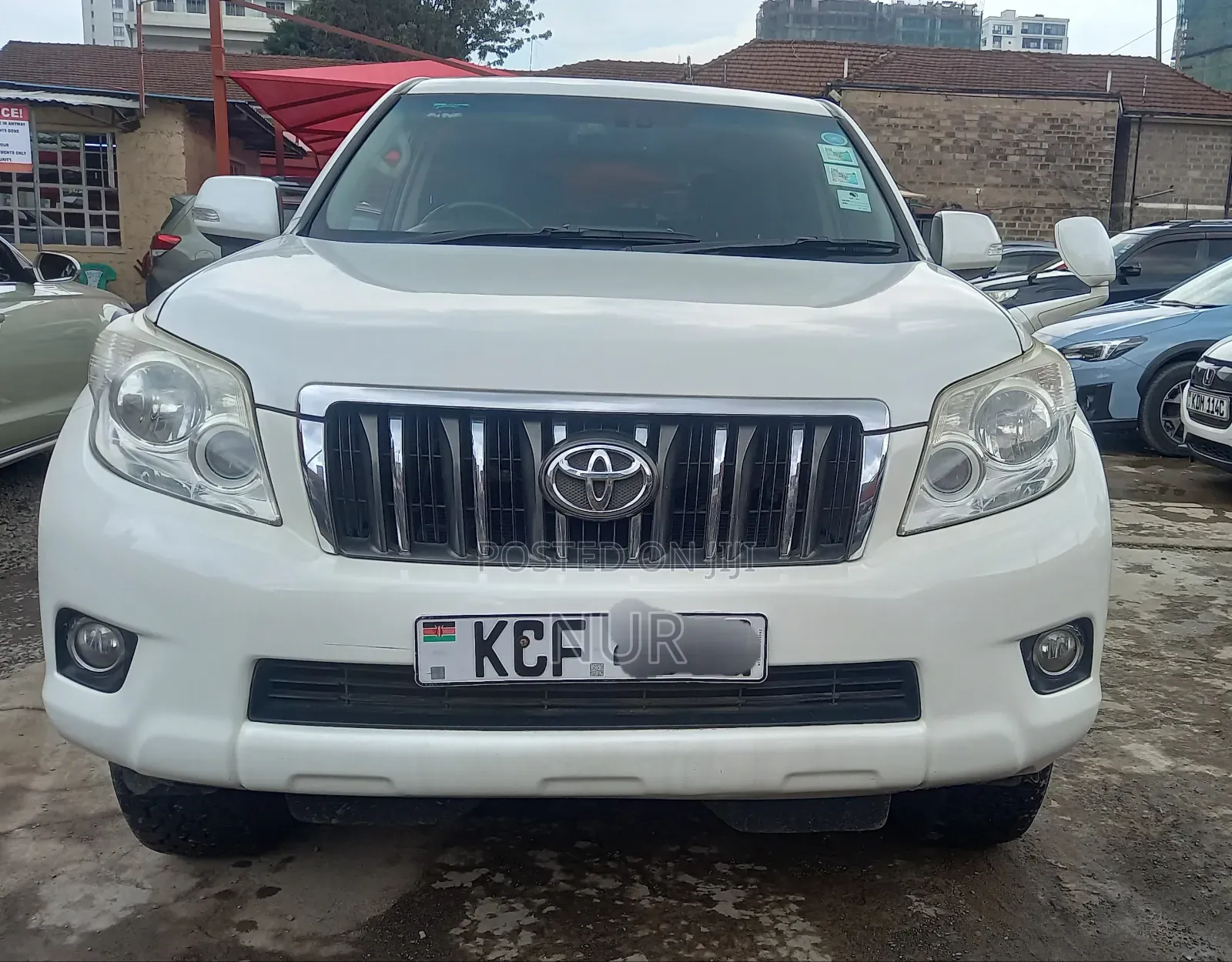 Toyota Land Cruiser Prado 2012 White