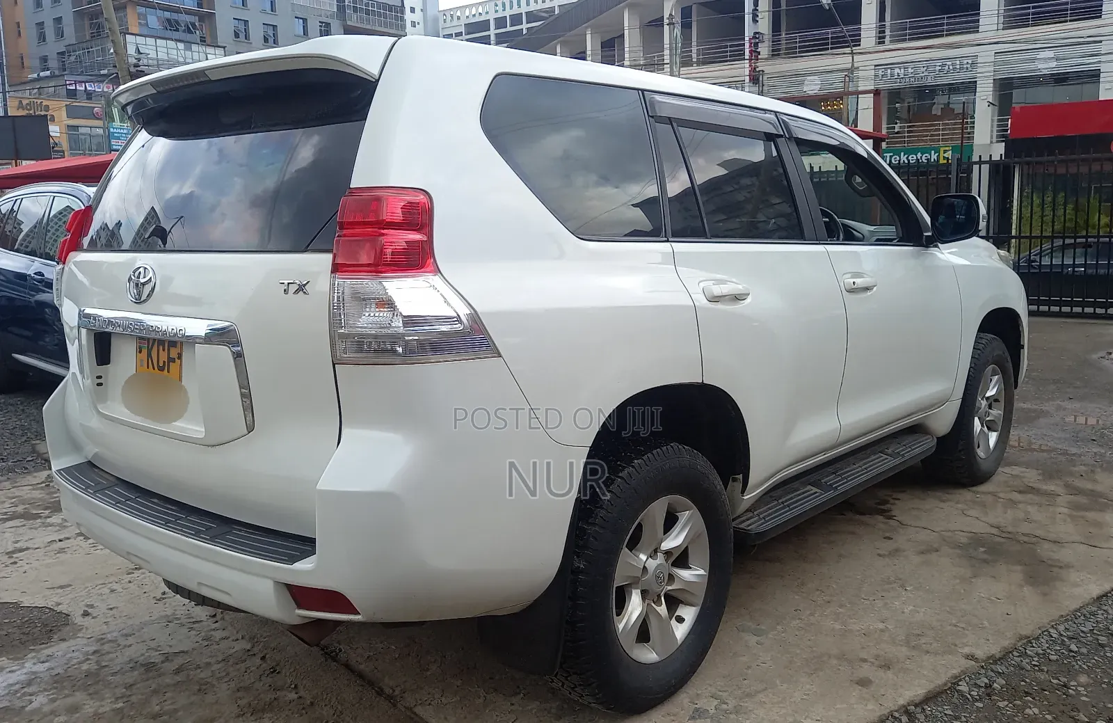 Toyota Land Cruiser Prado 2012 White